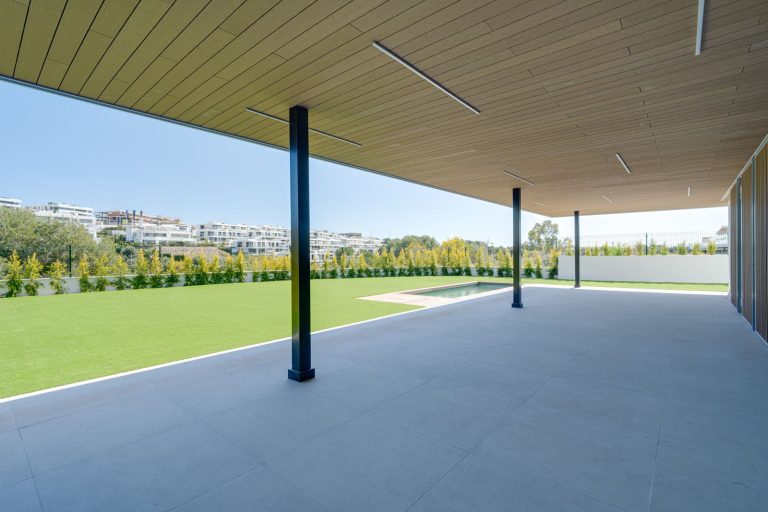 ba39eba1a06cbf756236420b4127e902 - 11