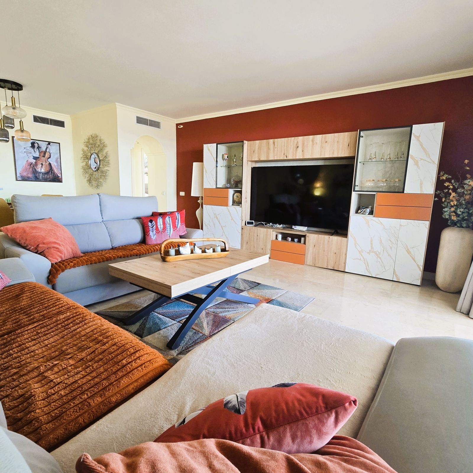 bc1eba6aa7041b53165a9d1670fee97d - 2