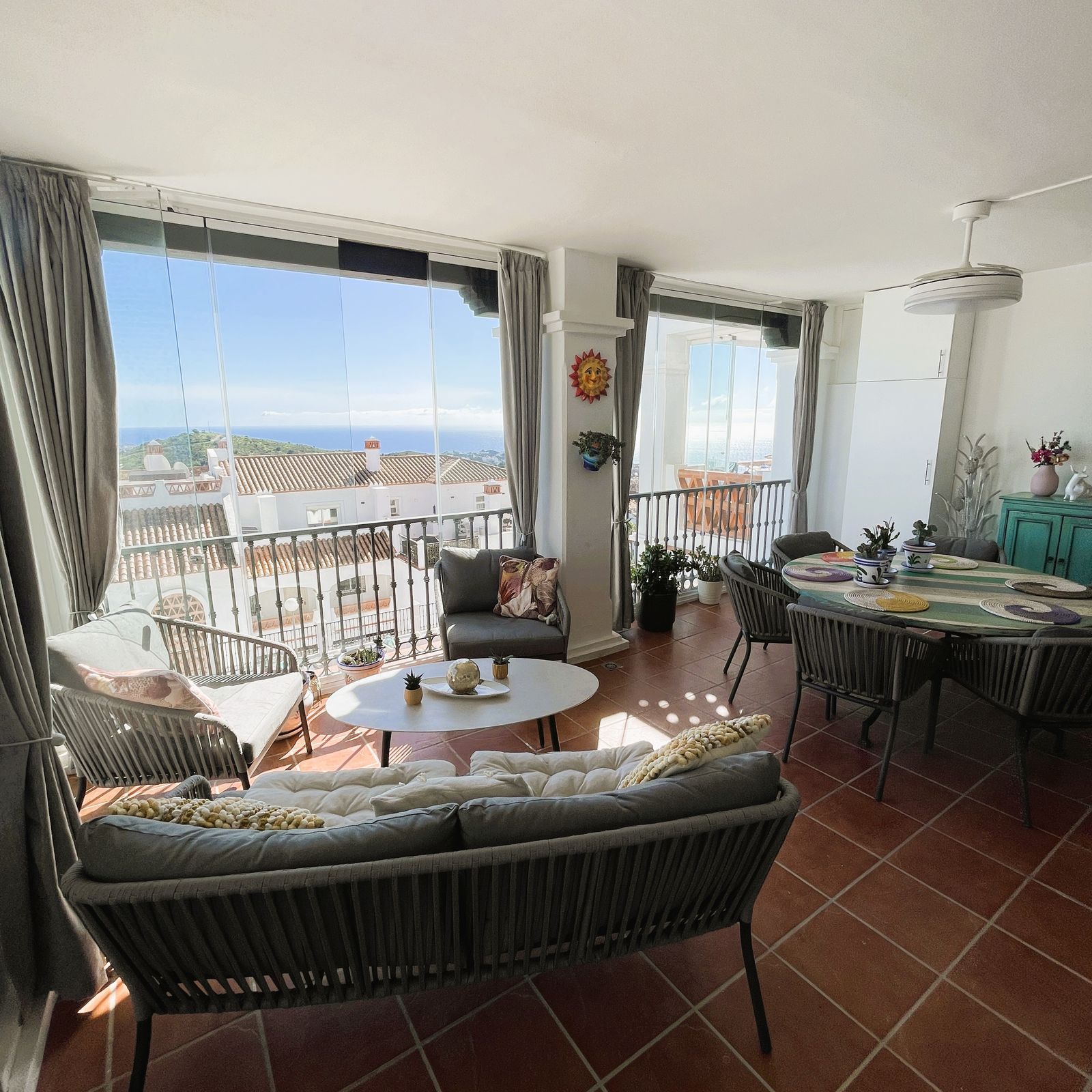 bc1eba6aa7041b53165a9d1670fee97d - 6