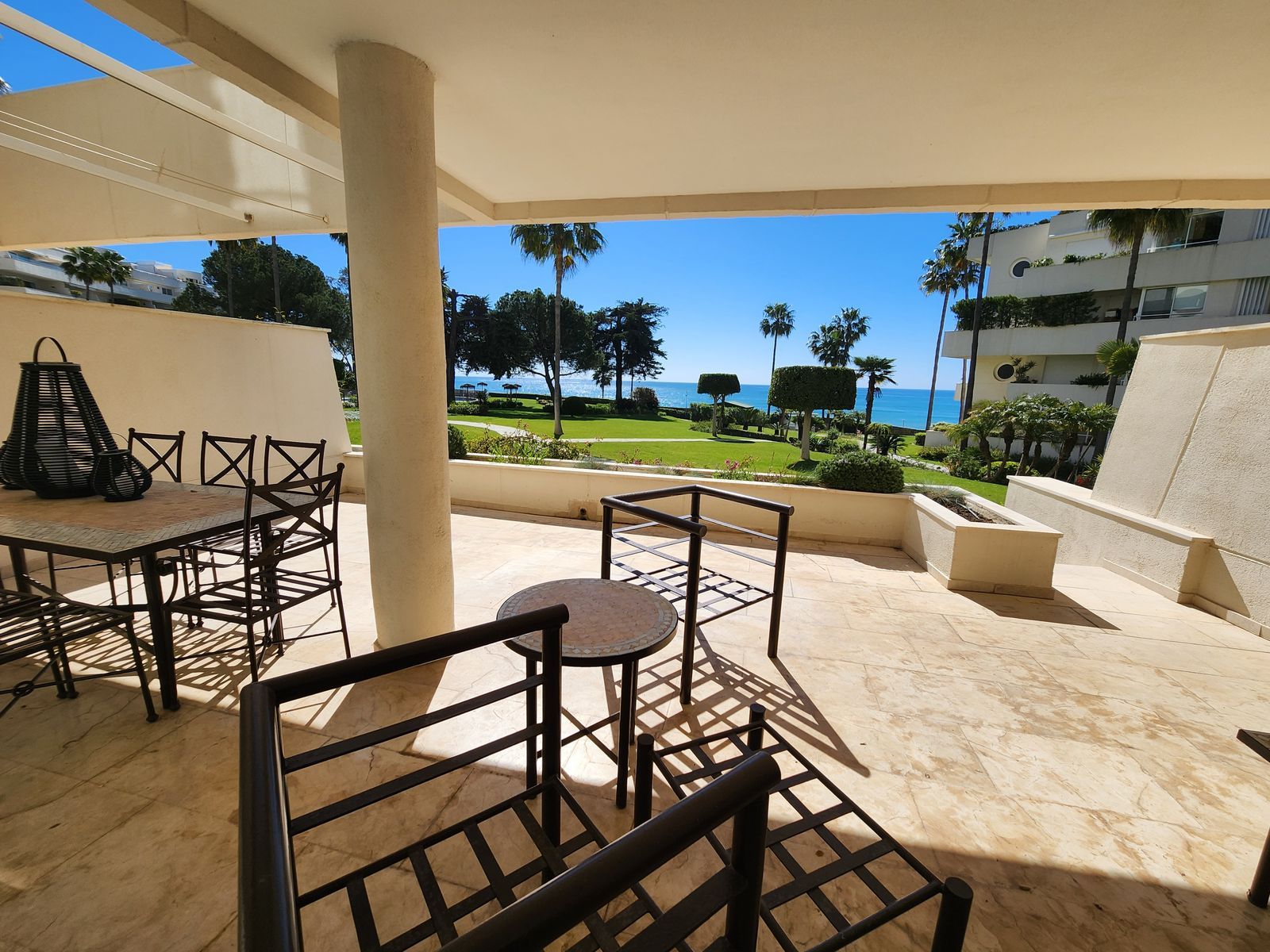 bc8aeffd54f51af5b1d97be3cc4ae9b2 - 12