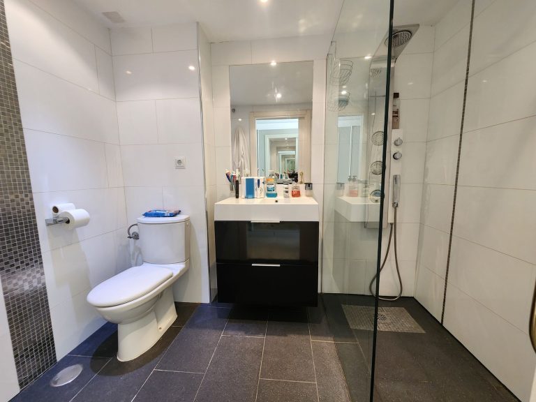 bc8aeffd54f51af5b1d97be3cc4ae9b2 - 2