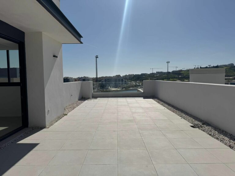 bc914da56af942b8b7ccf3d513f7bab8 - 1