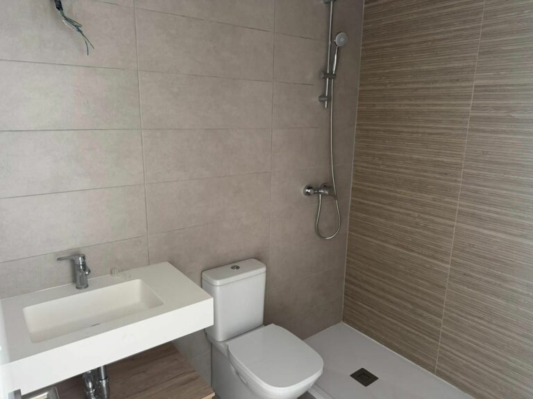 bc914da56af942b8b7ccf3d513f7bab8 - 14