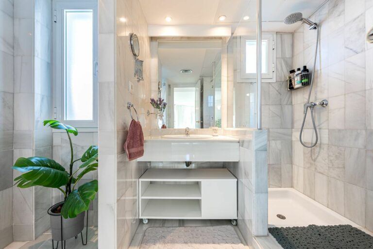 bcf1dde33ea9314ac44076a7932905c5 - 13