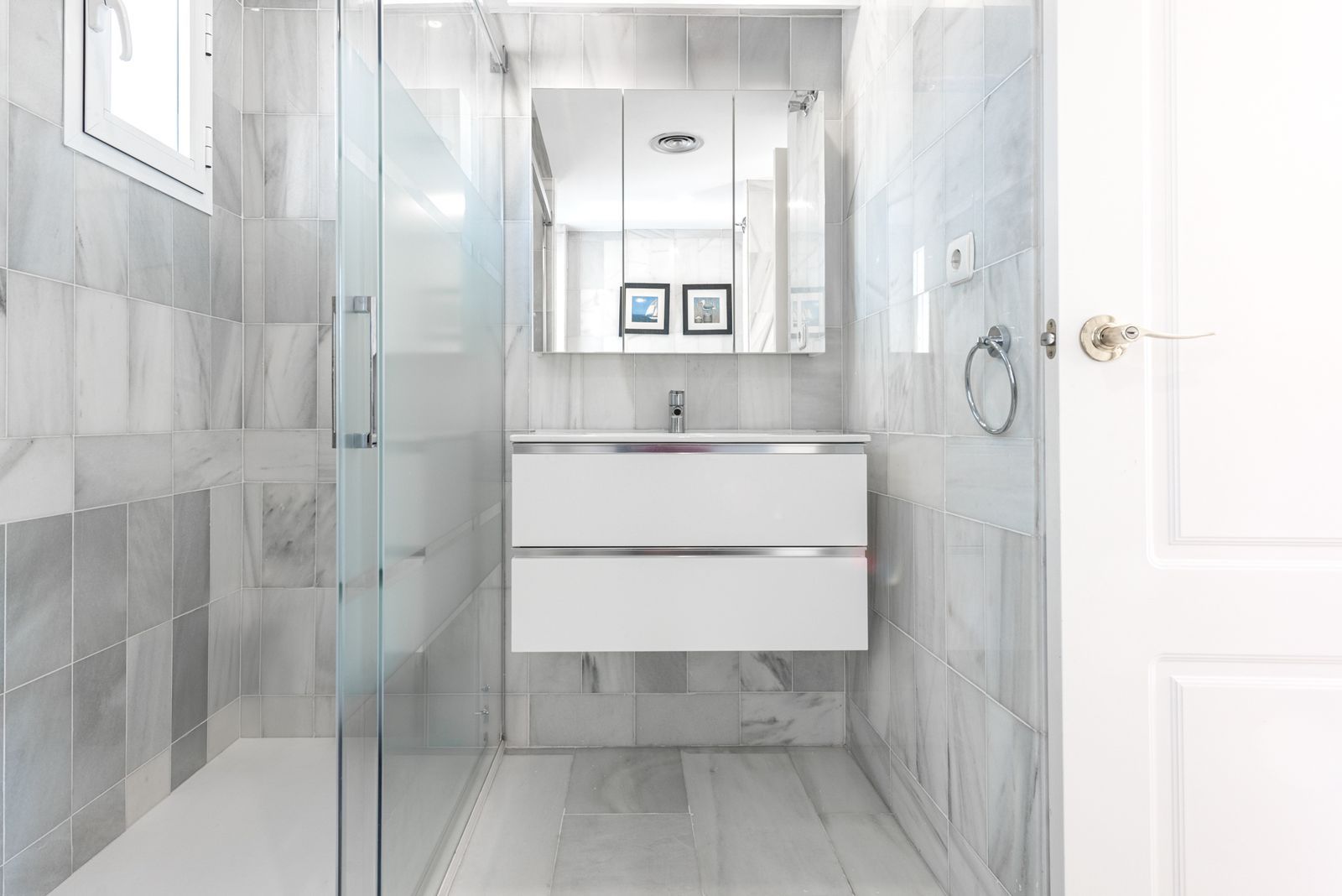 bcf1dde33ea9314ac44076a7932905c5 - 16