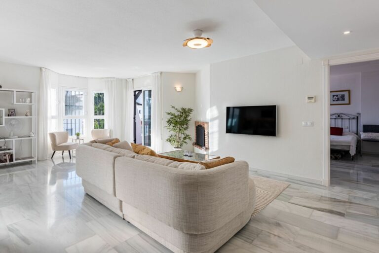 bcf1dde33ea9314ac44076a7932905c5 - 5