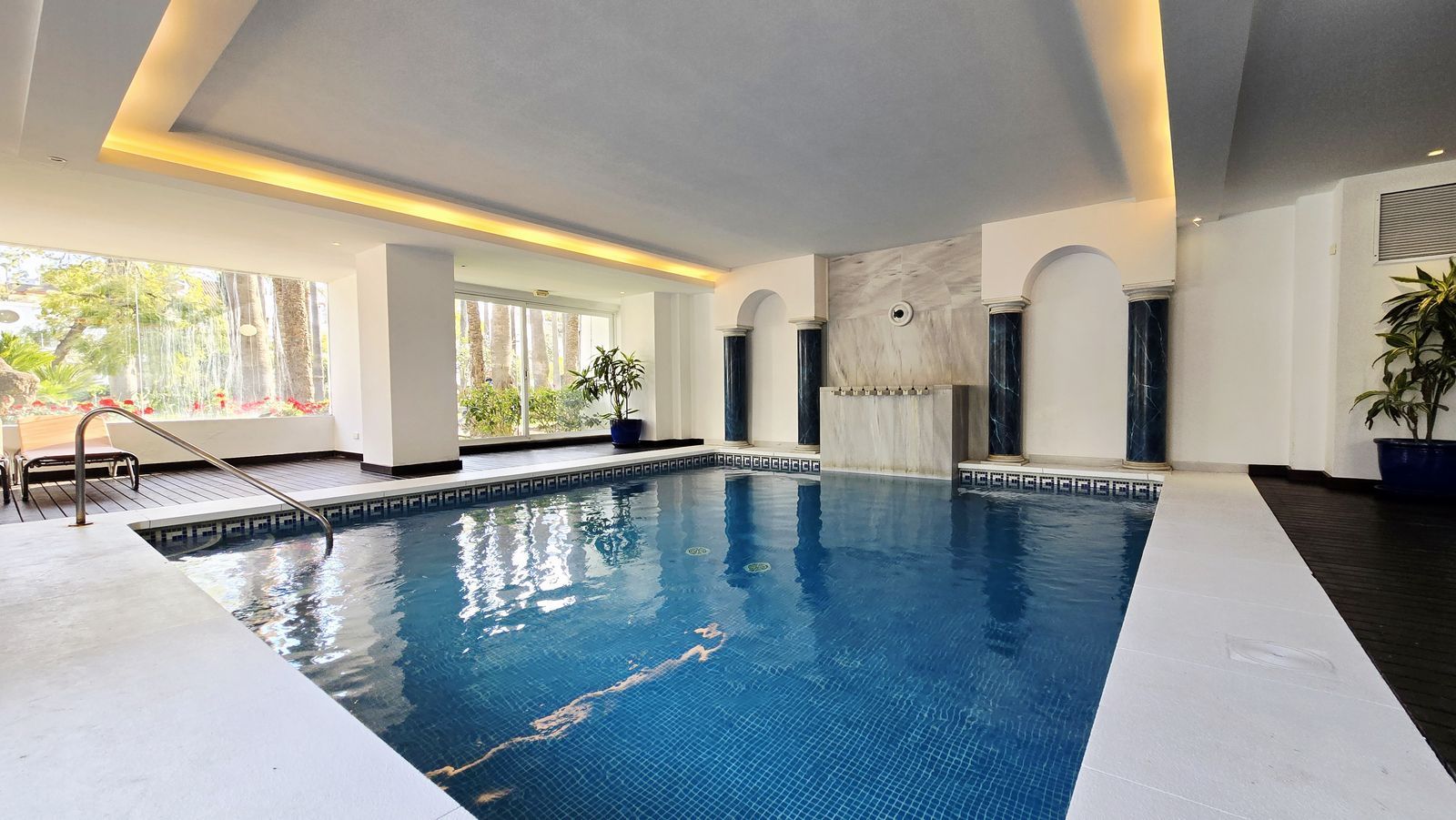 bf9e5d81f440dc9fec54427ca72ee9a5 - 2