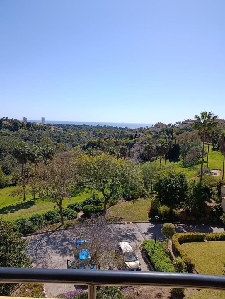 bfd33fc877a283d5cbd6179c3480556c - 16