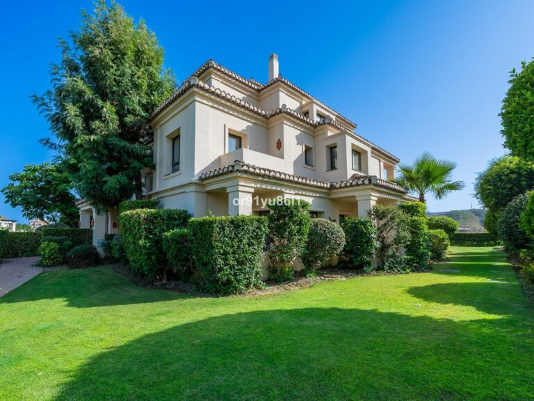 bfd47656e8f74e8923dde5e7eba66463 - 15