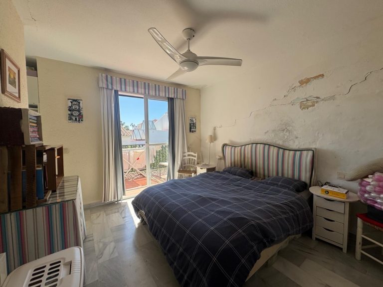 c0ca898e92d2571fb04a267f263dfd07 - 14