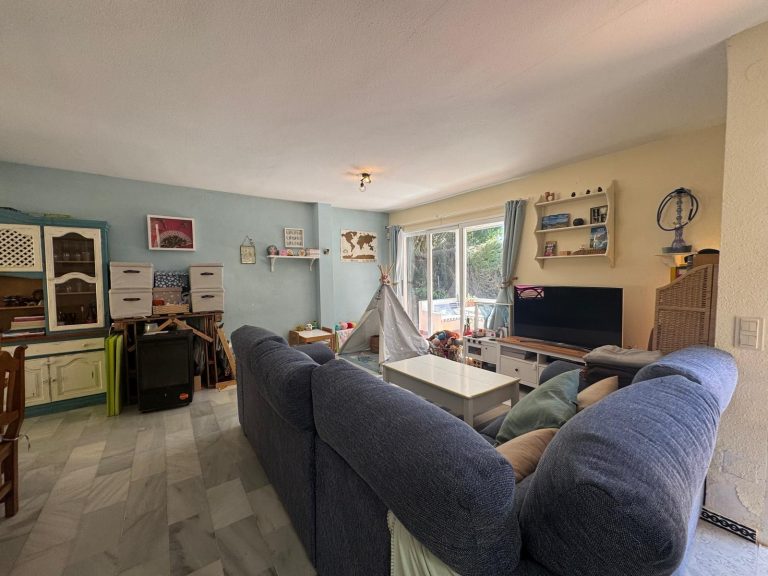 c0ca898e92d2571fb04a267f263dfd07 - 4