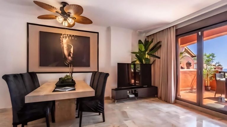 c1d0bd3058912dfc845953c95c3627b1 - 16