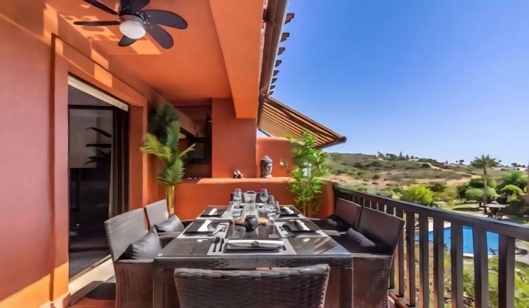 c1d0bd3058912dfc845953c95c3627b1 - 2