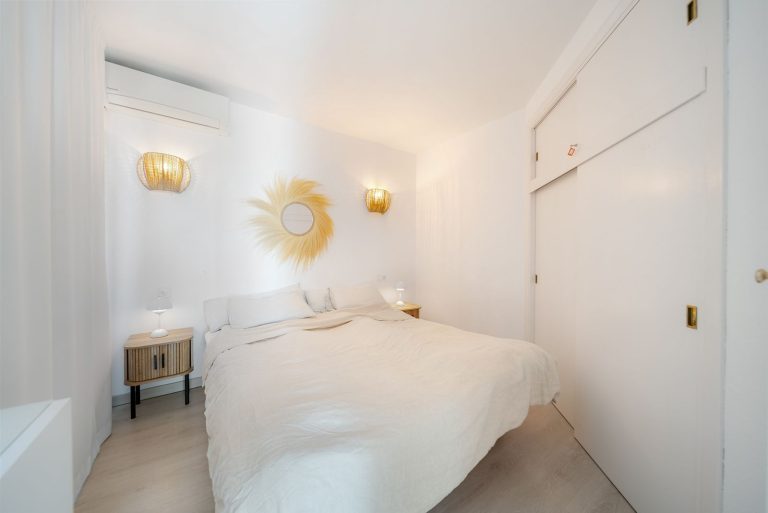 c1f628c1221814fc509303d453ed81c2 - 14