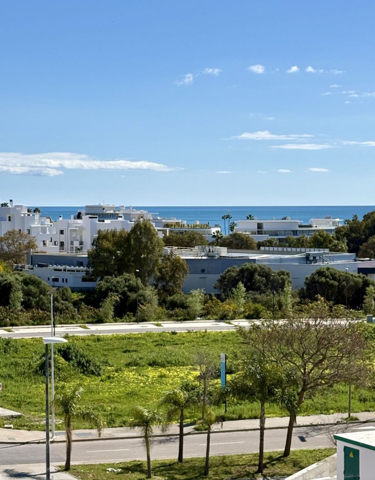 c22166c386374fc141468c4f8764db05 - 14