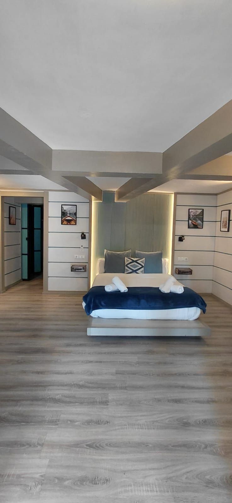 c3378c43646ba4728626b5b6c7d88199 - 1