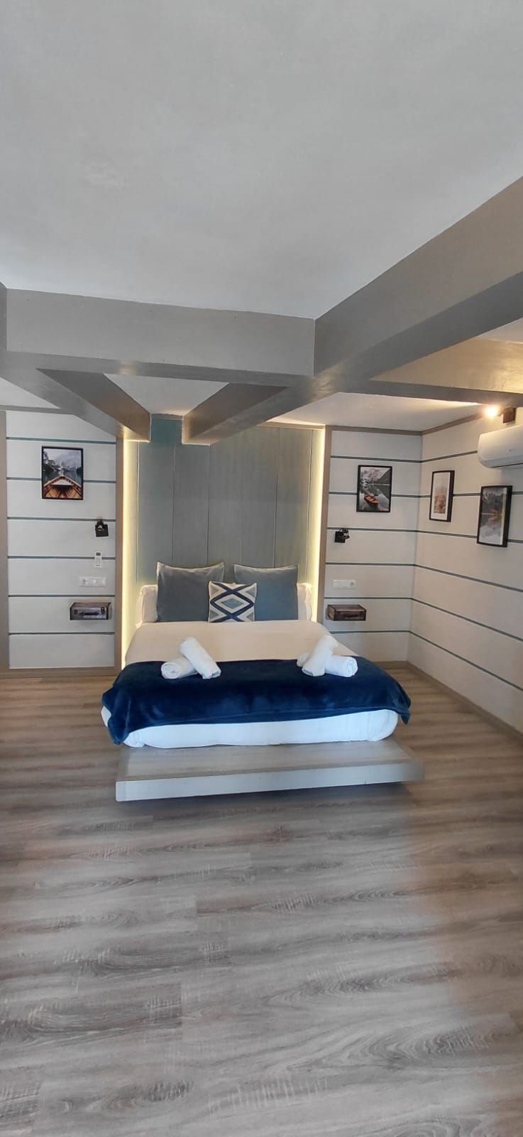 c3378c43646ba4728626b5b6c7d88199 - 16