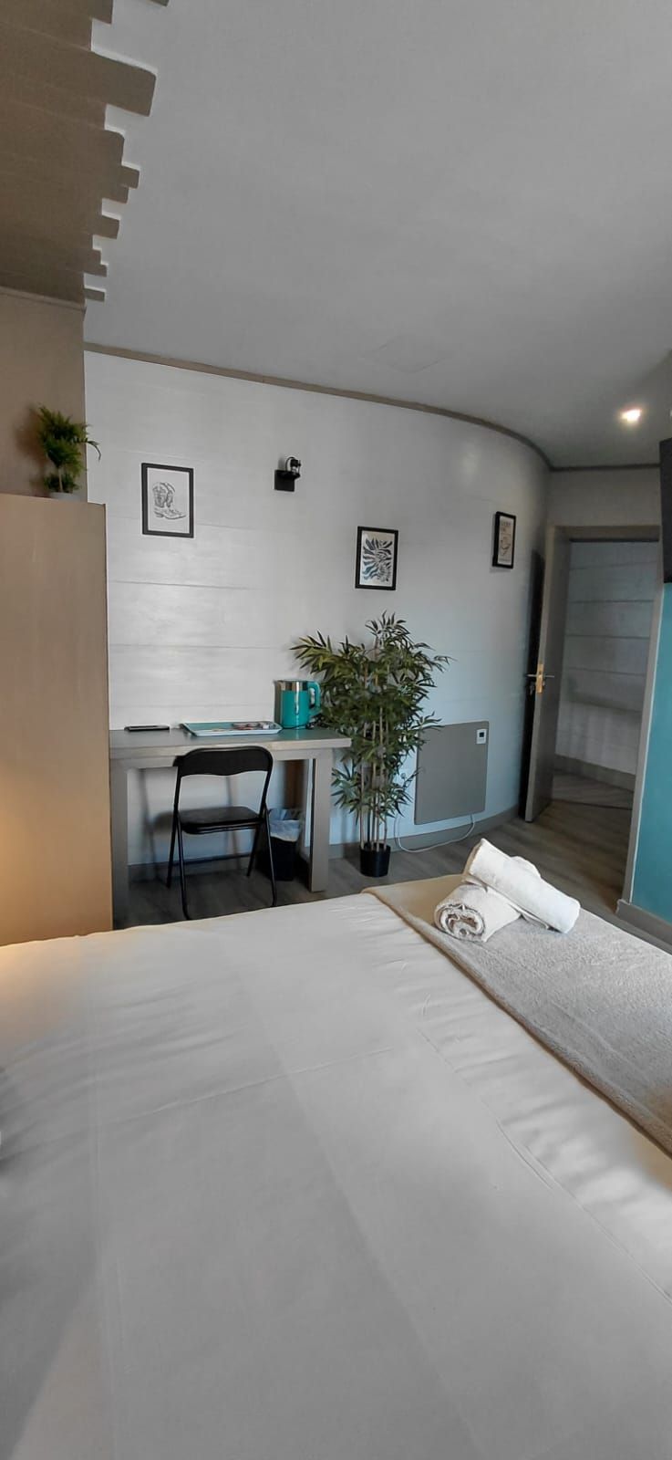 c3378c43646ba4728626b5b6c7d88199 - 3