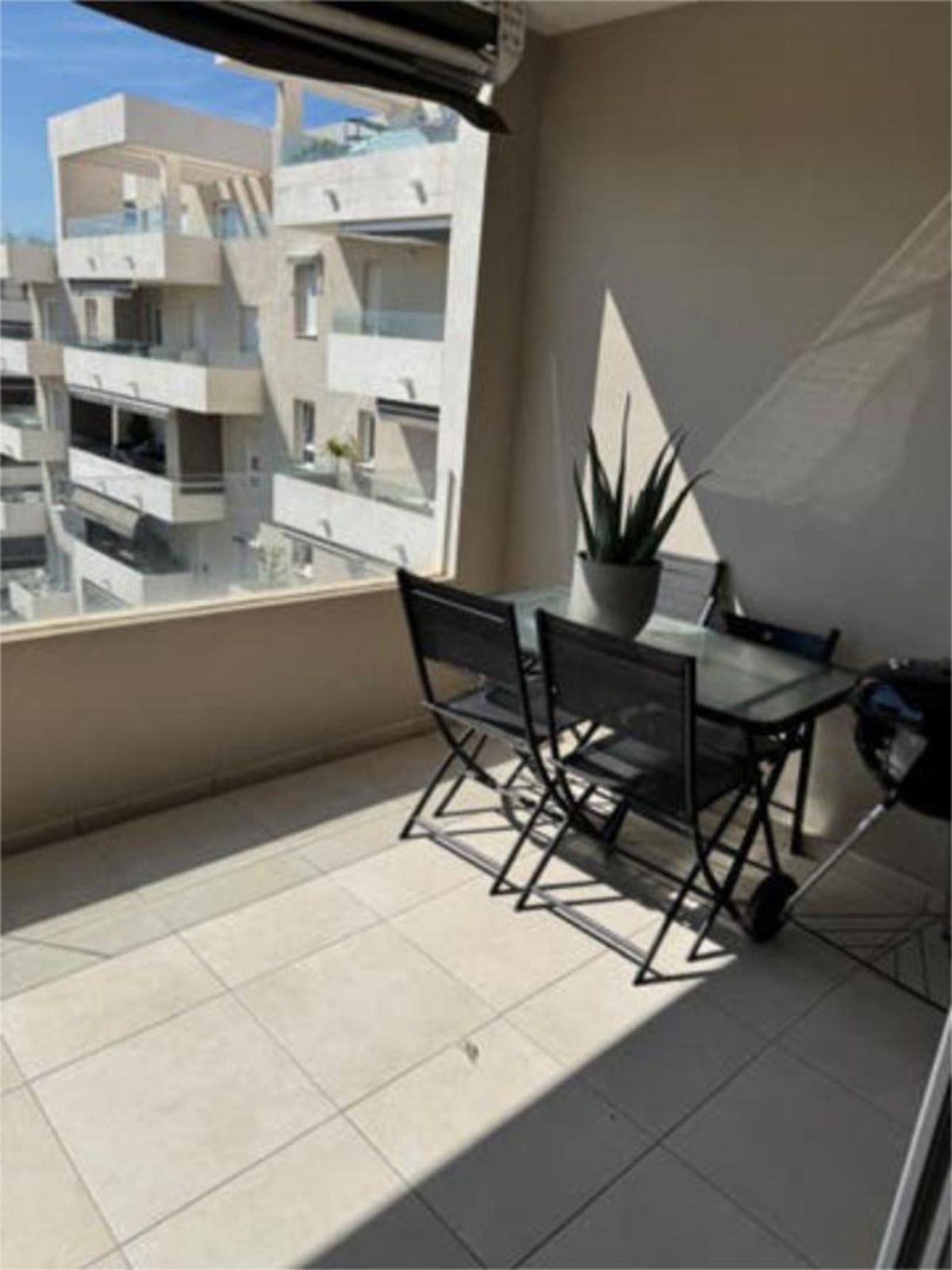 c411cabafb0f6b8c1fea14dcb1794e00 - 3