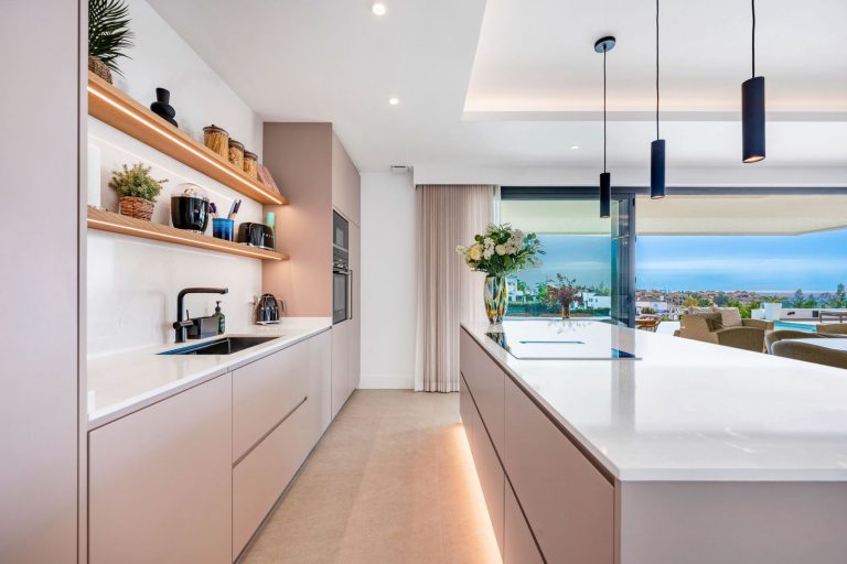 c4f7b53766443464c6820a3770b47bfa - 11