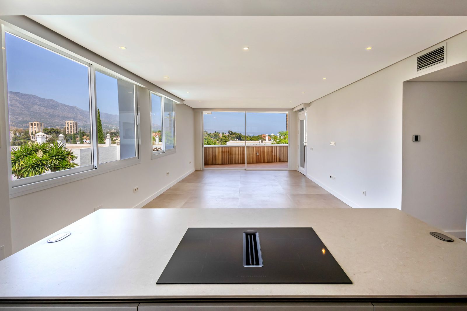 c50de66cd20398b8b94a87c57417be2f - 1