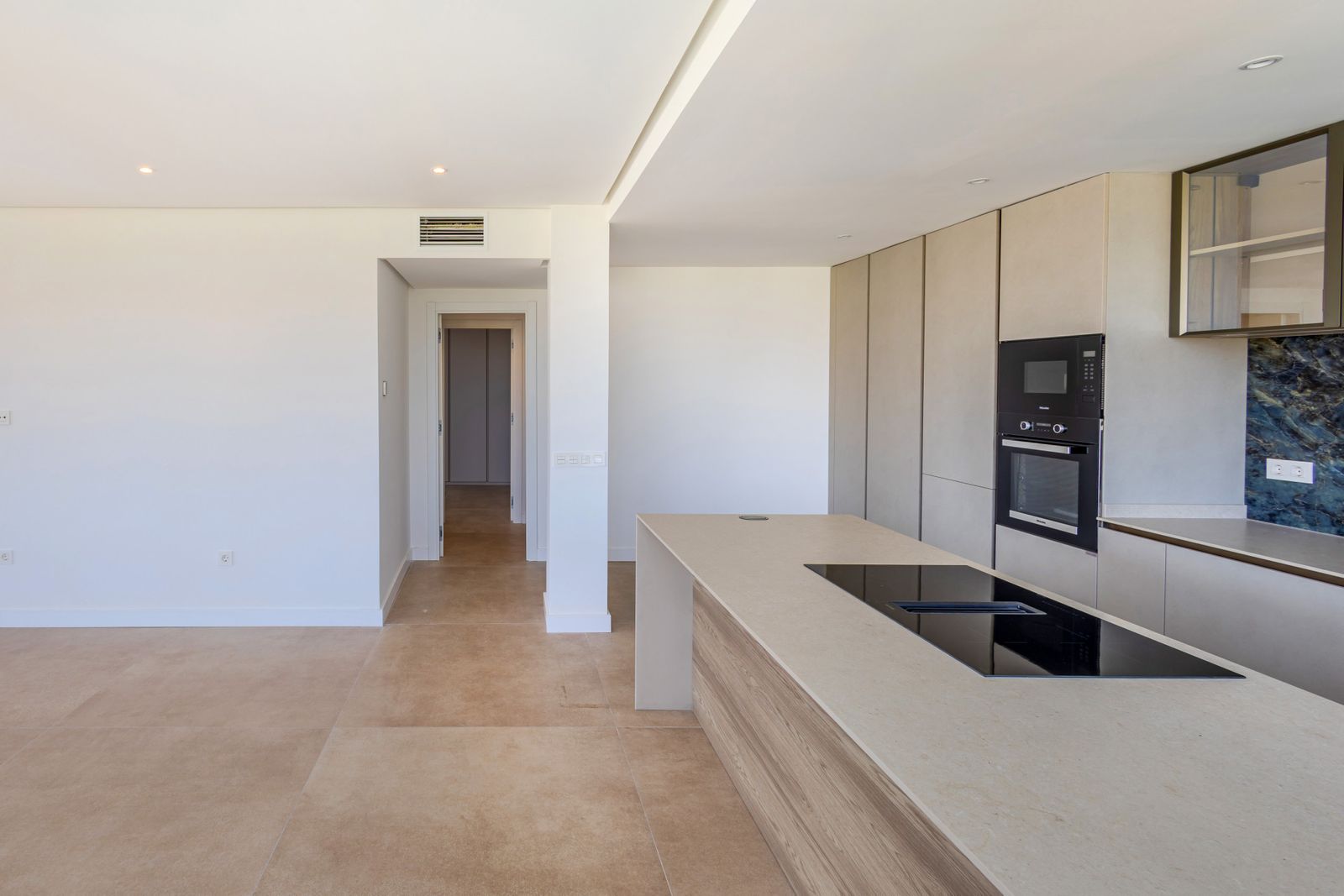 c50de66cd20398b8b94a87c57417be2f - 13