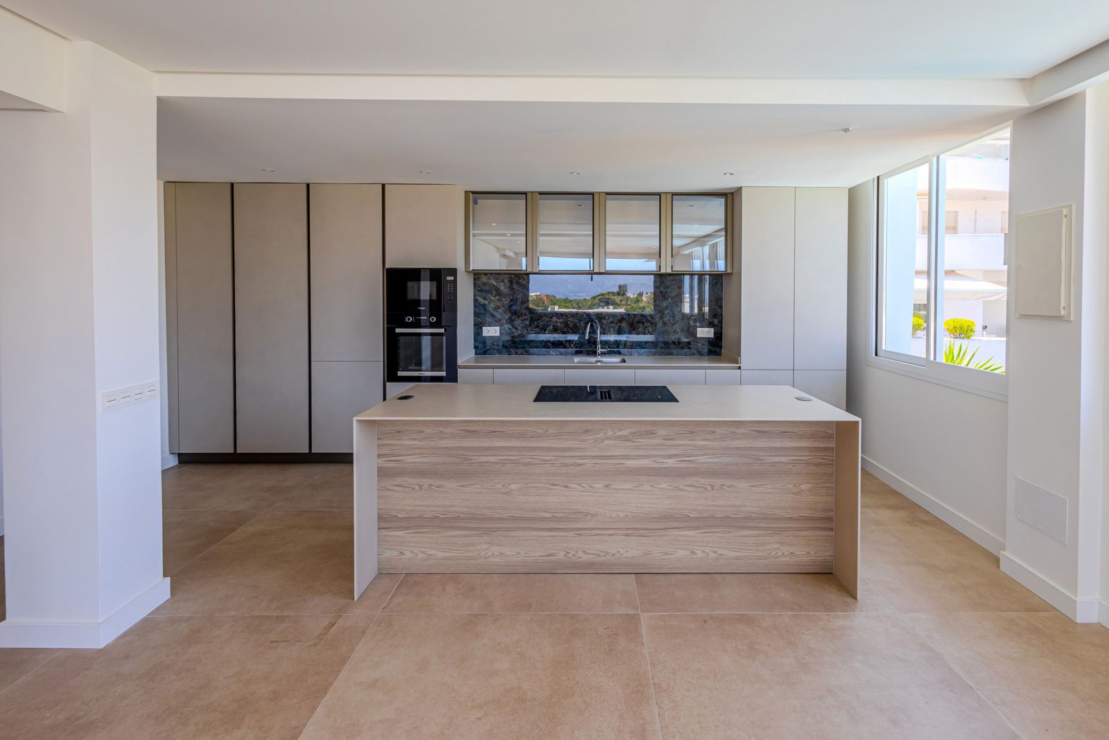 c50de66cd20398b8b94a87c57417be2f - 5