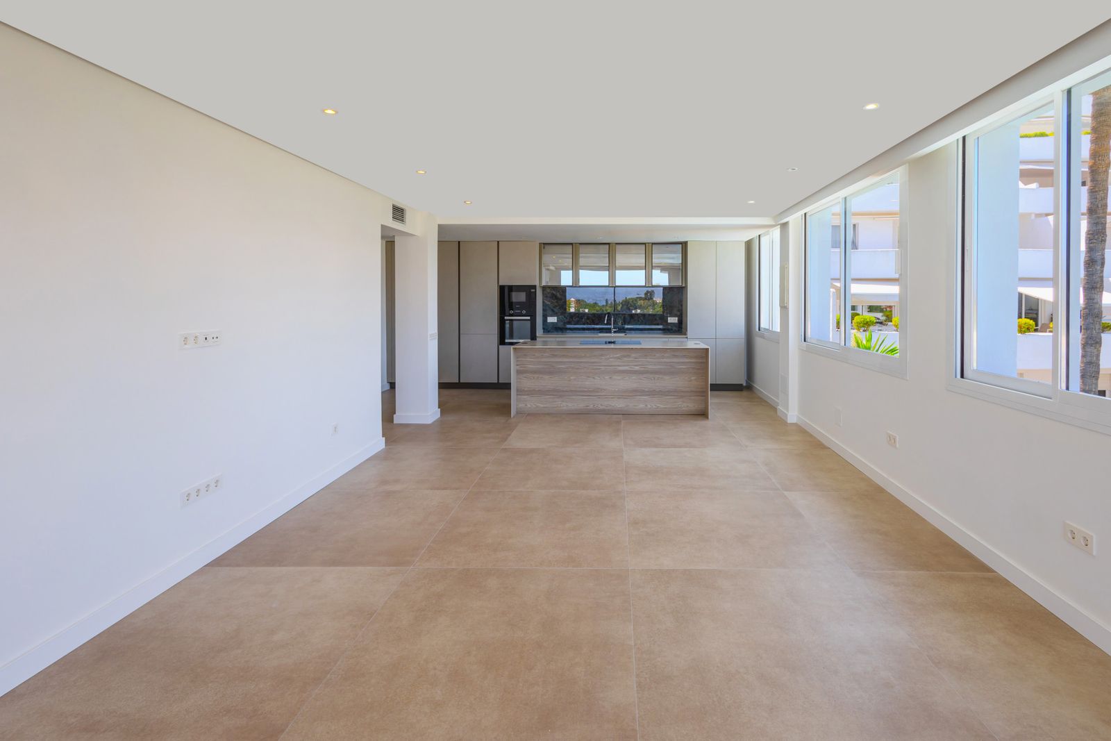 c50de66cd20398b8b94a87c57417be2f - 9