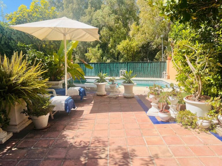 c5fa904bae5b4dd4b2ecc42dacced092 - 1