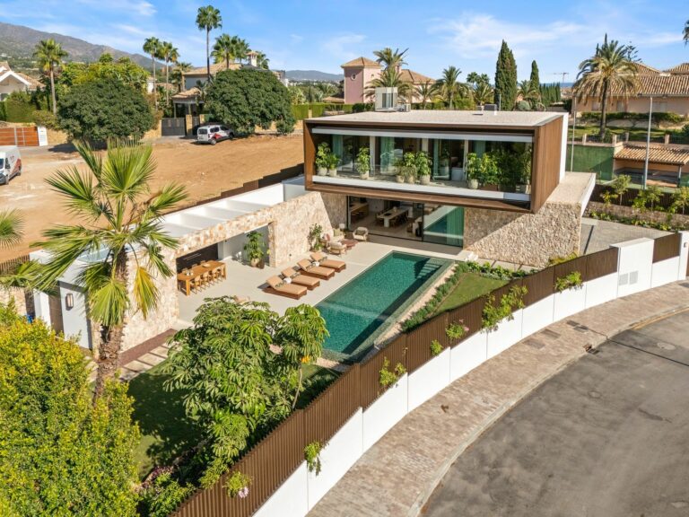 c649fee8a14373dcb13867cf82e43789 - 1