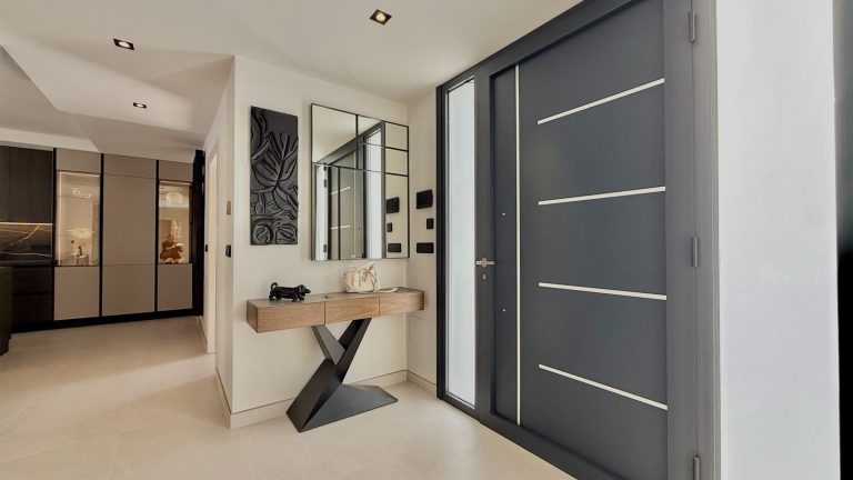 c6d614663684417f4a4baef31647934e - 13