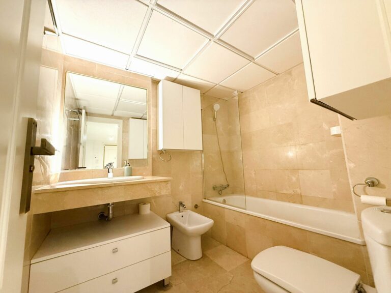 c785b8cffd371fcef3fa7e2c250f3628 - 12