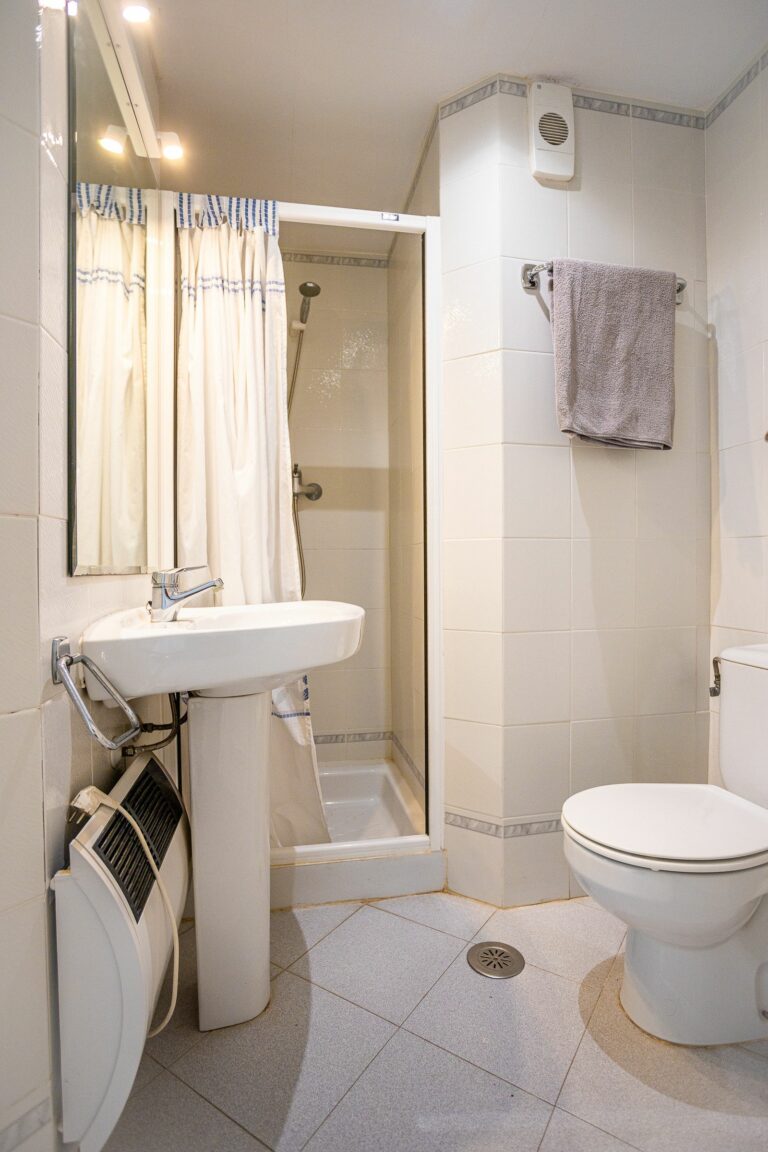 ca11438070be0dce56ab7e5d14e5c5fd - 13