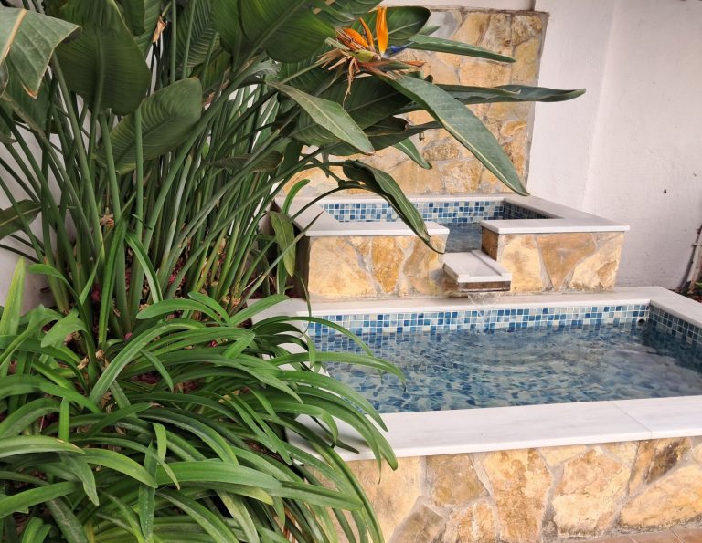 ca44e776b9c582b0d15a60e0c67c4cd2 - 13