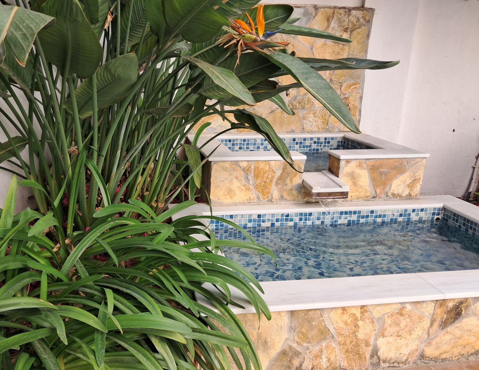 ca44e776b9c582b0d15a60e0c67c4cd2 - 13