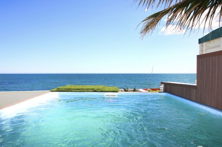 ca6994838fe3ee413d9e7a01defcaf1a - 1