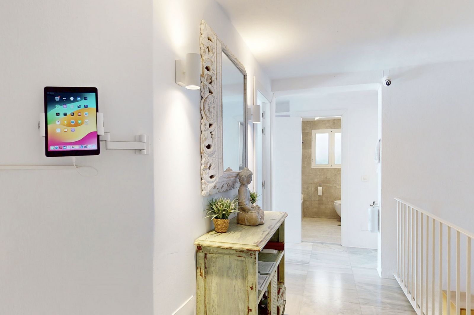 ca6994838fe3ee413d9e7a01defcaf1a - 11