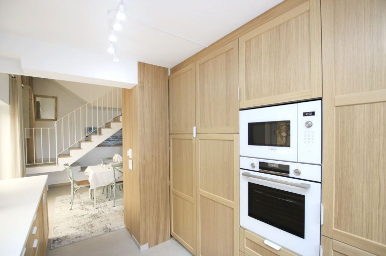 ca6994838fe3ee413d9e7a01defcaf1a - 9