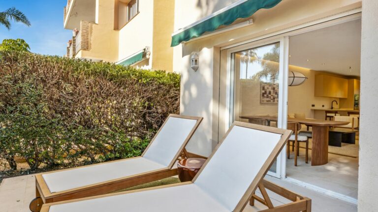 caf556ec0b8af8b2f13ae8a660f9efbd - 3