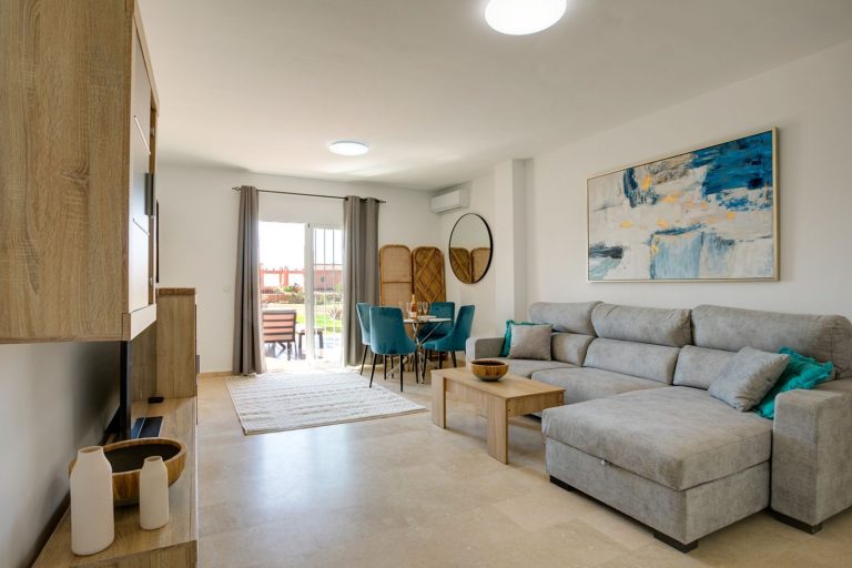 caf5fe4d13079c628c7aaa381e3e38dc - 4