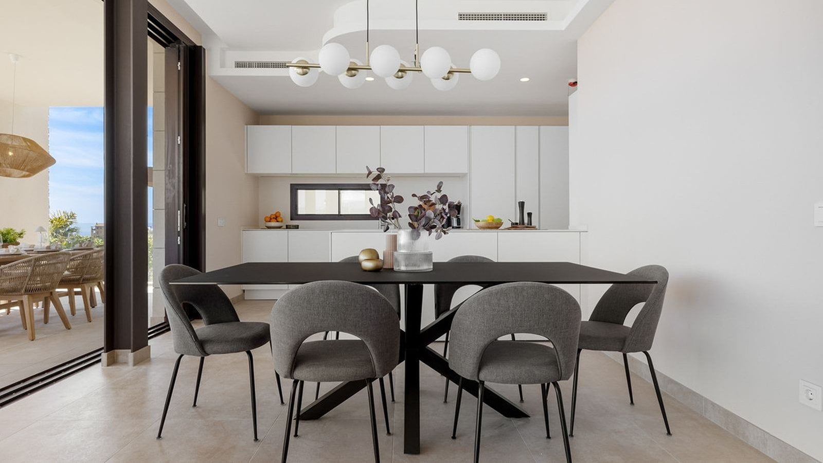 cb4aa1c2ad956267b061439f245783ea - 12