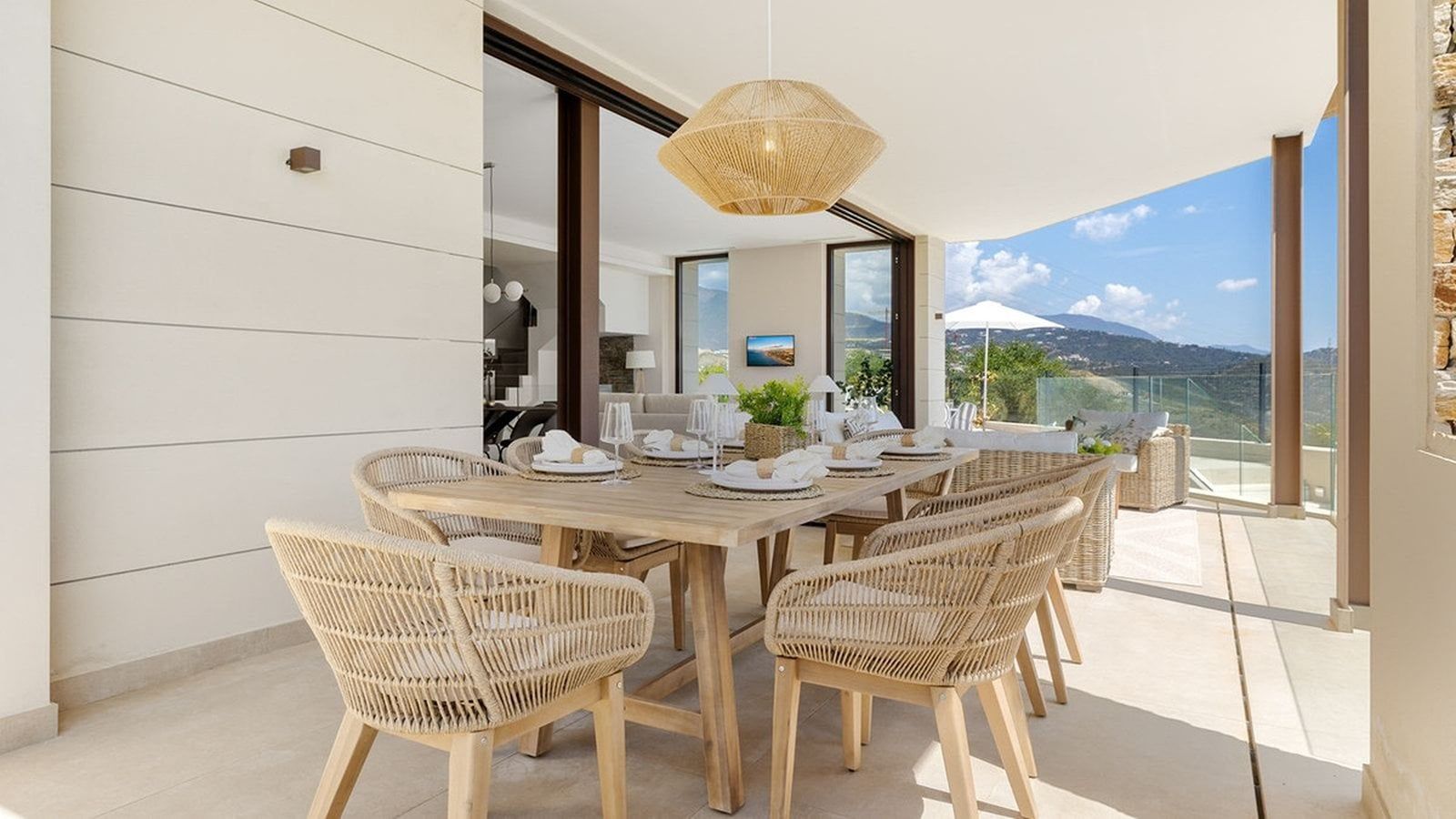 cb4aa1c2ad956267b061439f245783ea - 15