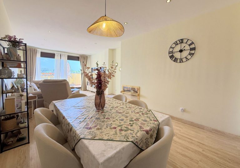 cb5f69da70c50cfcdc6dae31628ee349 - 7