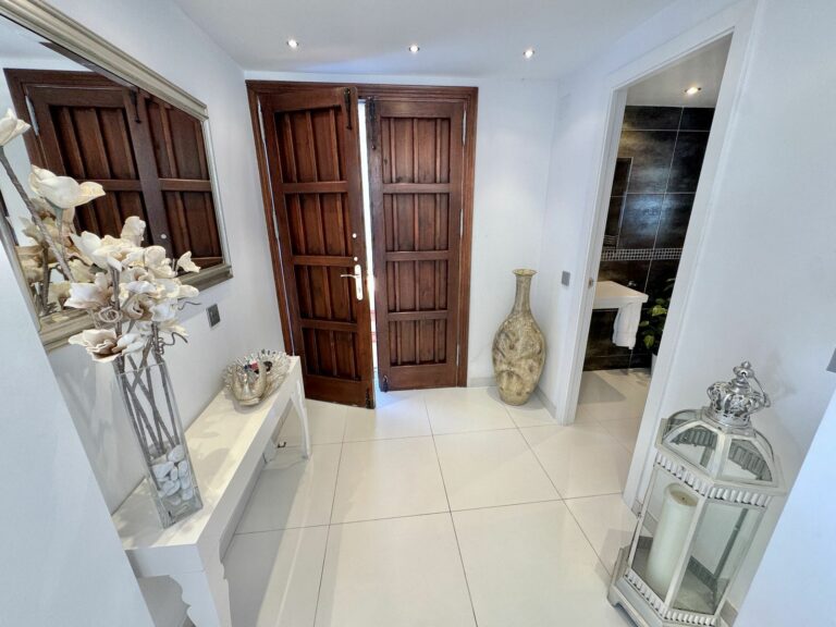 cbb7f4f39e2d4dcf25c9157b515f6353 - 7