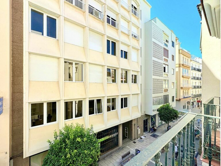 cbf9970d385a25ad43c4f2ddb57360ea - 10