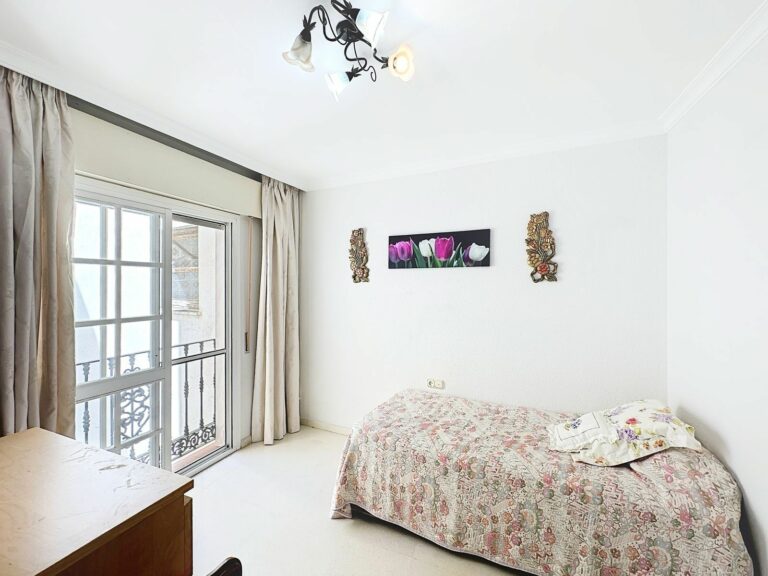 cbf9970d385a25ad43c4f2ddb57360ea - 14