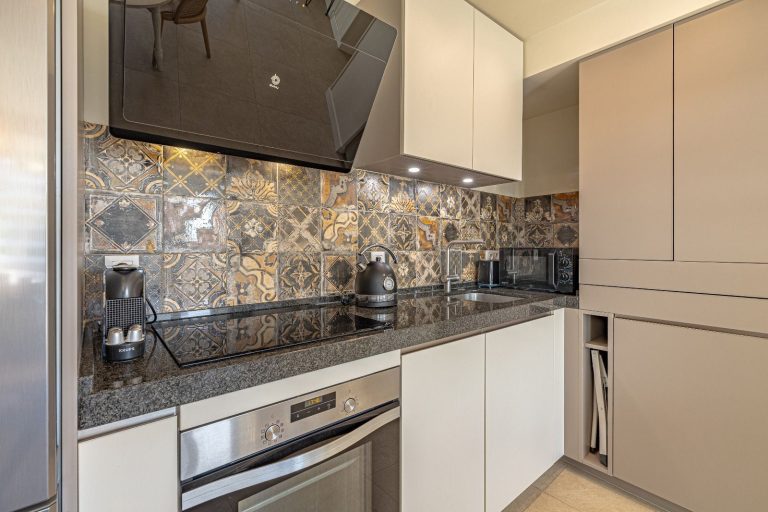 cccabb85058ea12b3a7d3cefa5d82f8d - 10