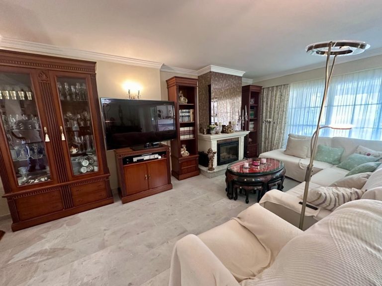 cce2c6425dea4fbd2200a41a7cd6ae15 - 13