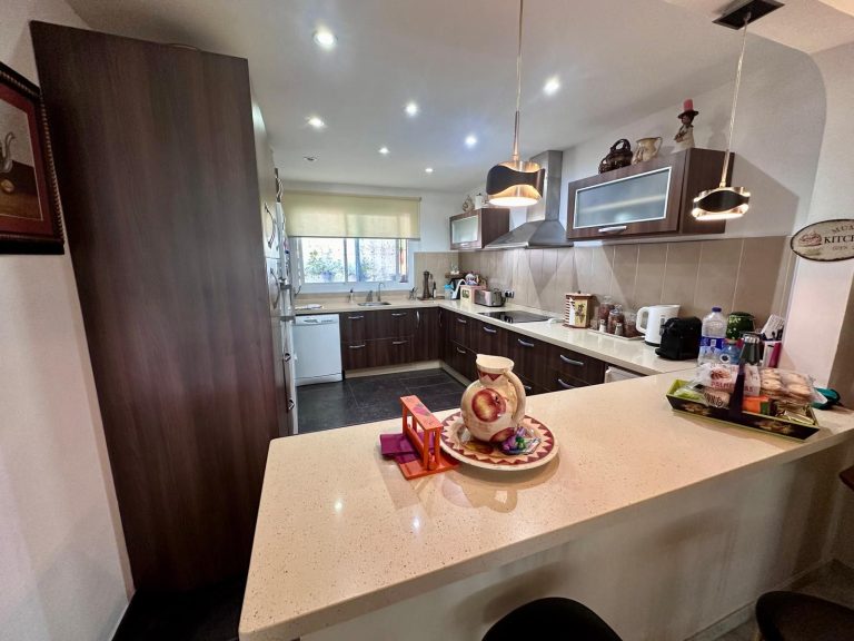 cce2c6425dea4fbd2200a41a7cd6ae15 - 9