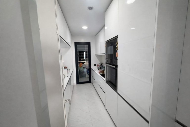 ce1c05f5e0097d844134ed57fb39e470 - 9